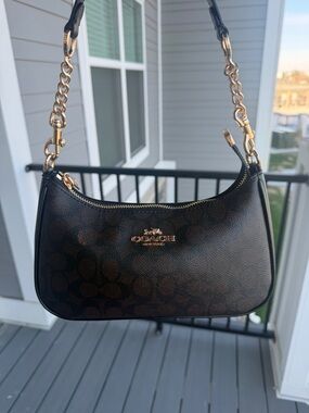 Coach Teri Shoulder Bag Walnut Black